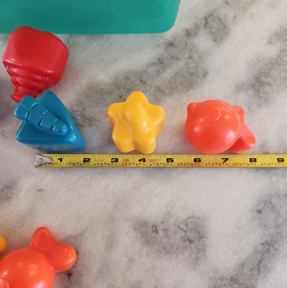 Little Tikes Vintage 90's Plastic Fish Shape Sorter - Picture 4 of 4